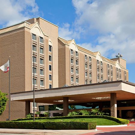 Doubletree By Hilton Whittier Hotel Eksteriør billede