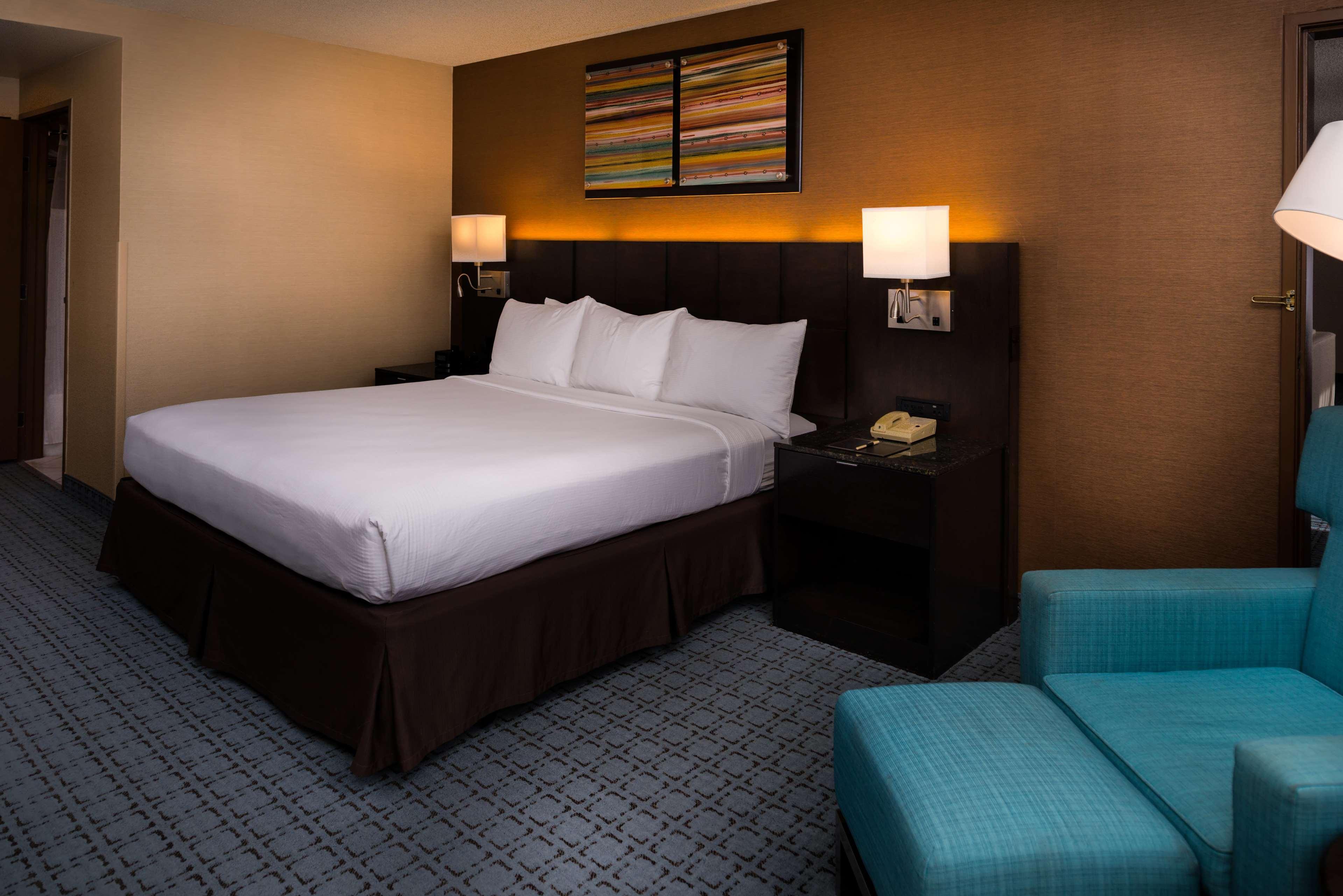 Doubletree By Hilton Whittier Hotel Eksteriør billede
