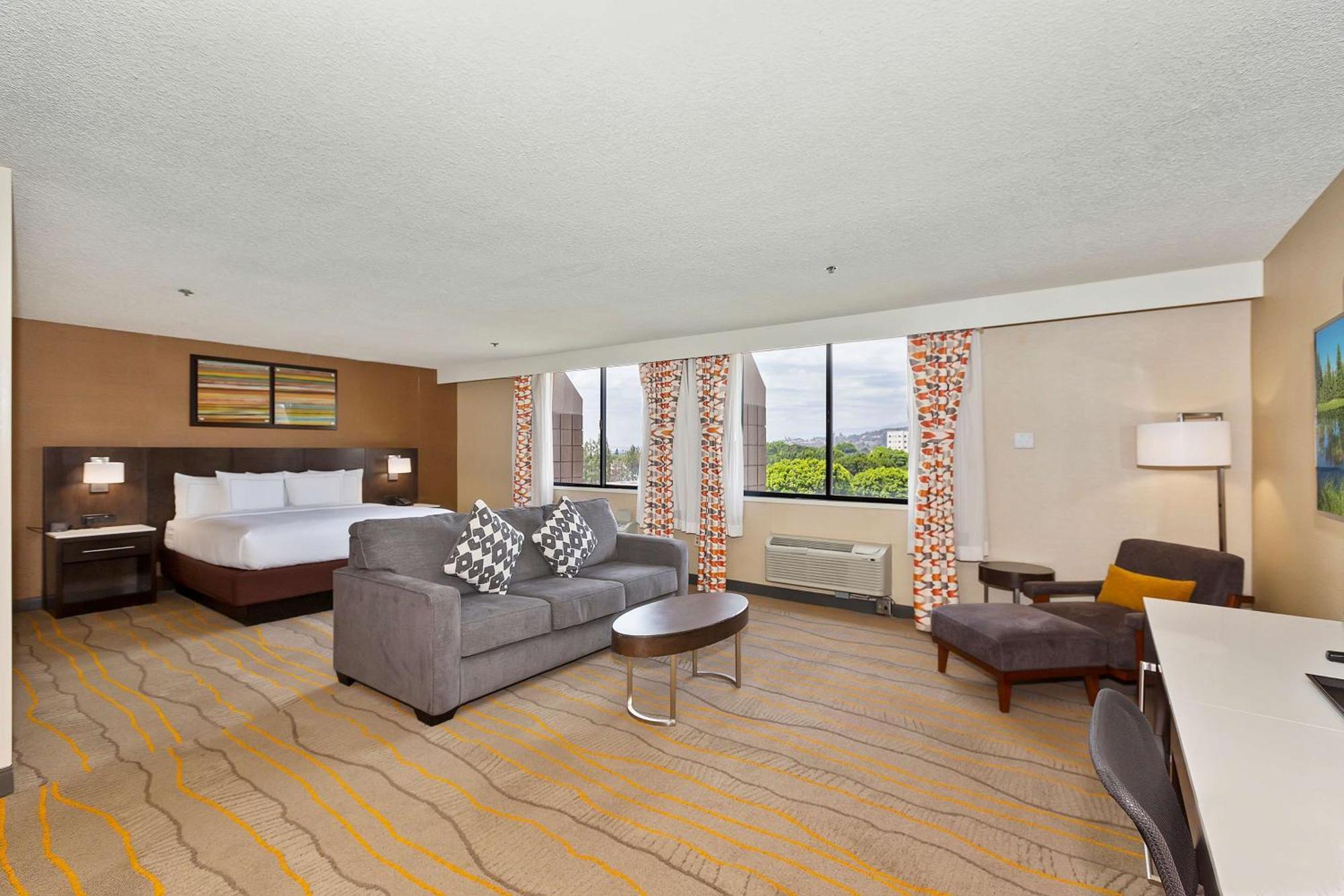Doubletree By Hilton Whittier Hotel Eksteriør billede