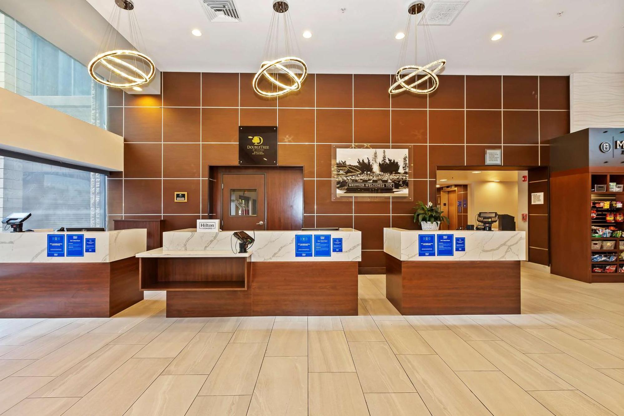 Doubletree By Hilton Whittier Hotel Eksteriør billede