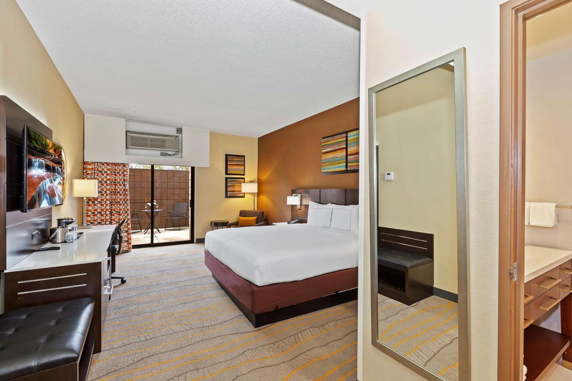 Doubletree By Hilton Whittier Hotel Eksteriør billede